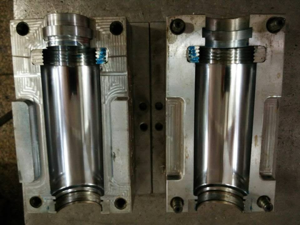 Space cup and water cup mould